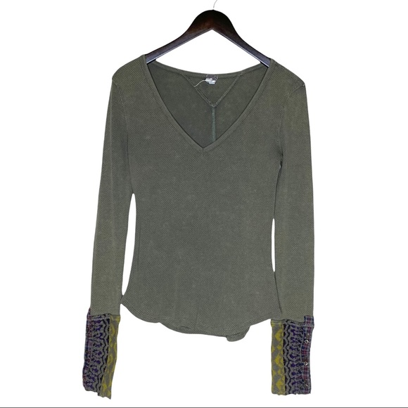 Free People Green Art School Sweater Cuff Thermal - Picture 2 of 6